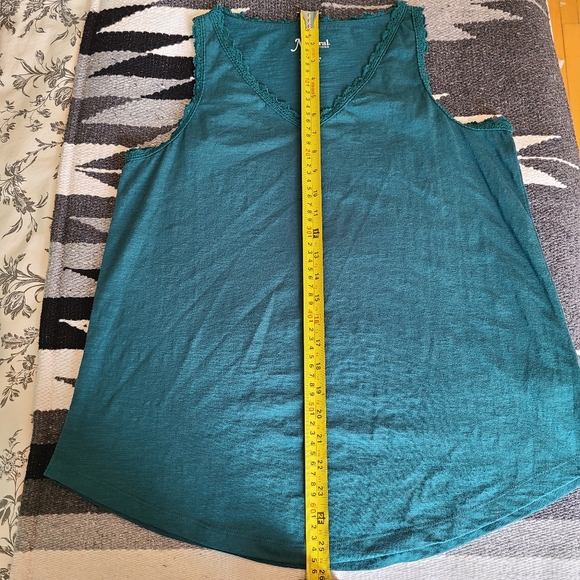 Natural Reflections Sz M Aqua Green Tank Top - Picture 5 of 5